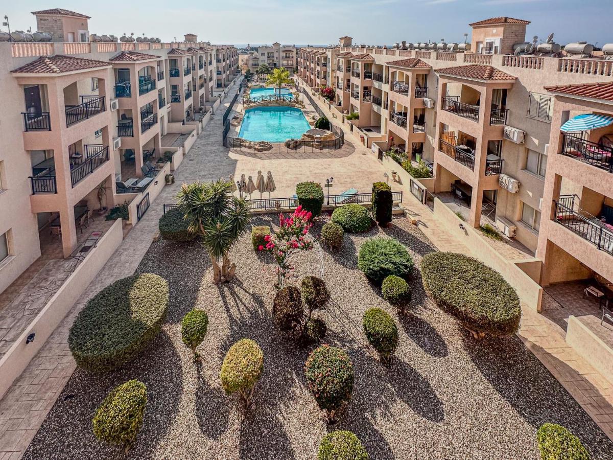 Appartement Royal Seacrest Crown-Jewel, 2B, Pools, Sea, Center à Paphos Extérieur photo