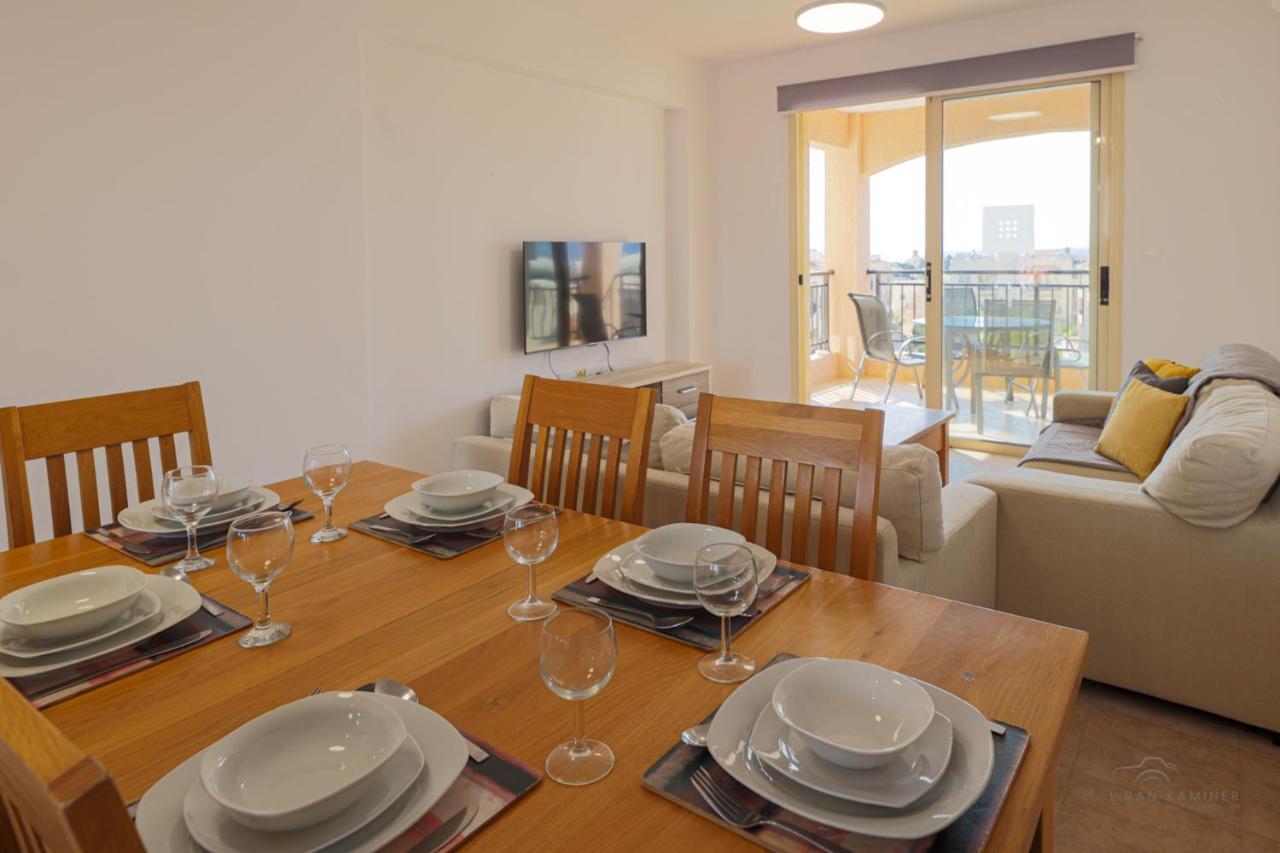 Appartement Royal Seacrest Crown-Jewel, 2B, Pools, Sea, Center à Paphos Extérieur photo